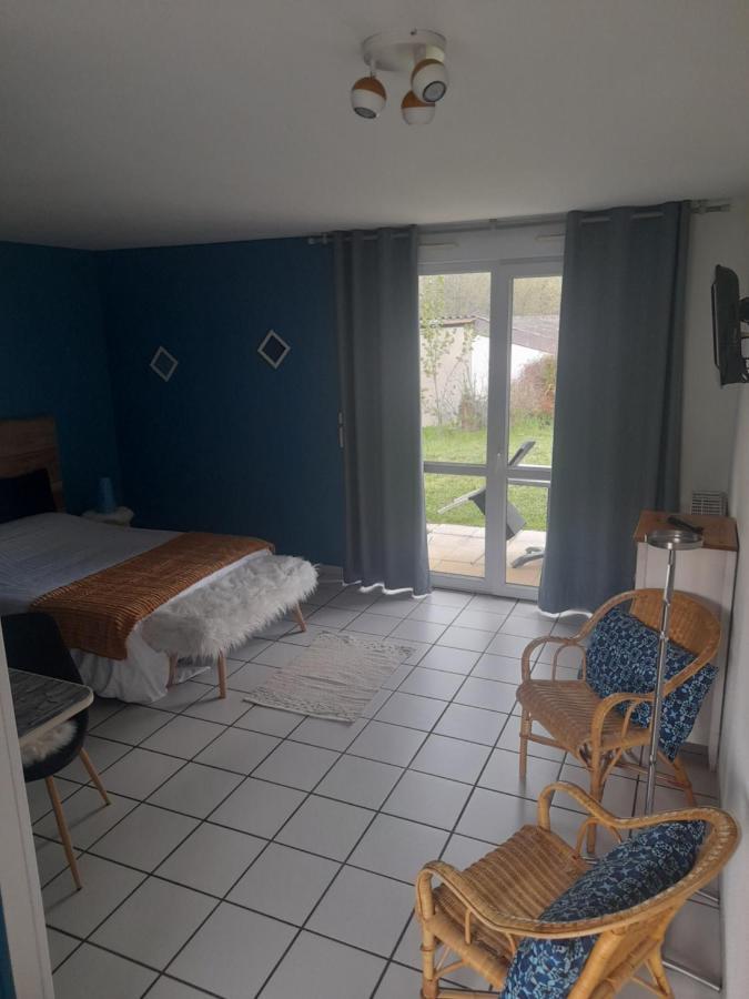 Hotel De L'Ile D'Amour Langeac Zewnętrze zdjęcie